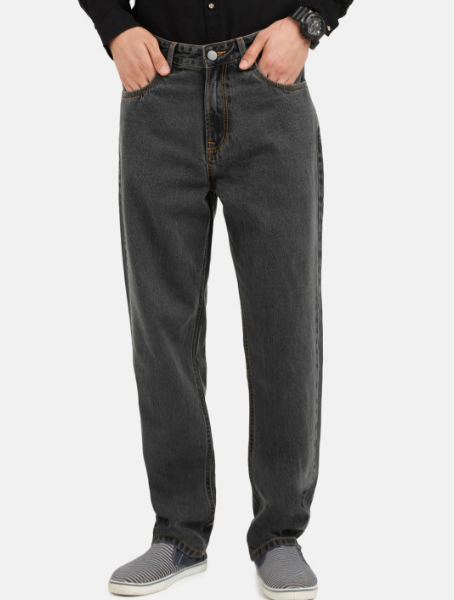 Men Black Straight Fit Mid Rise Jeans